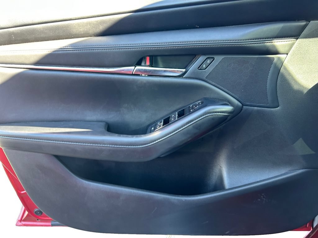 Used 2024 MAZDA MAZDA3 s FWD image 14
