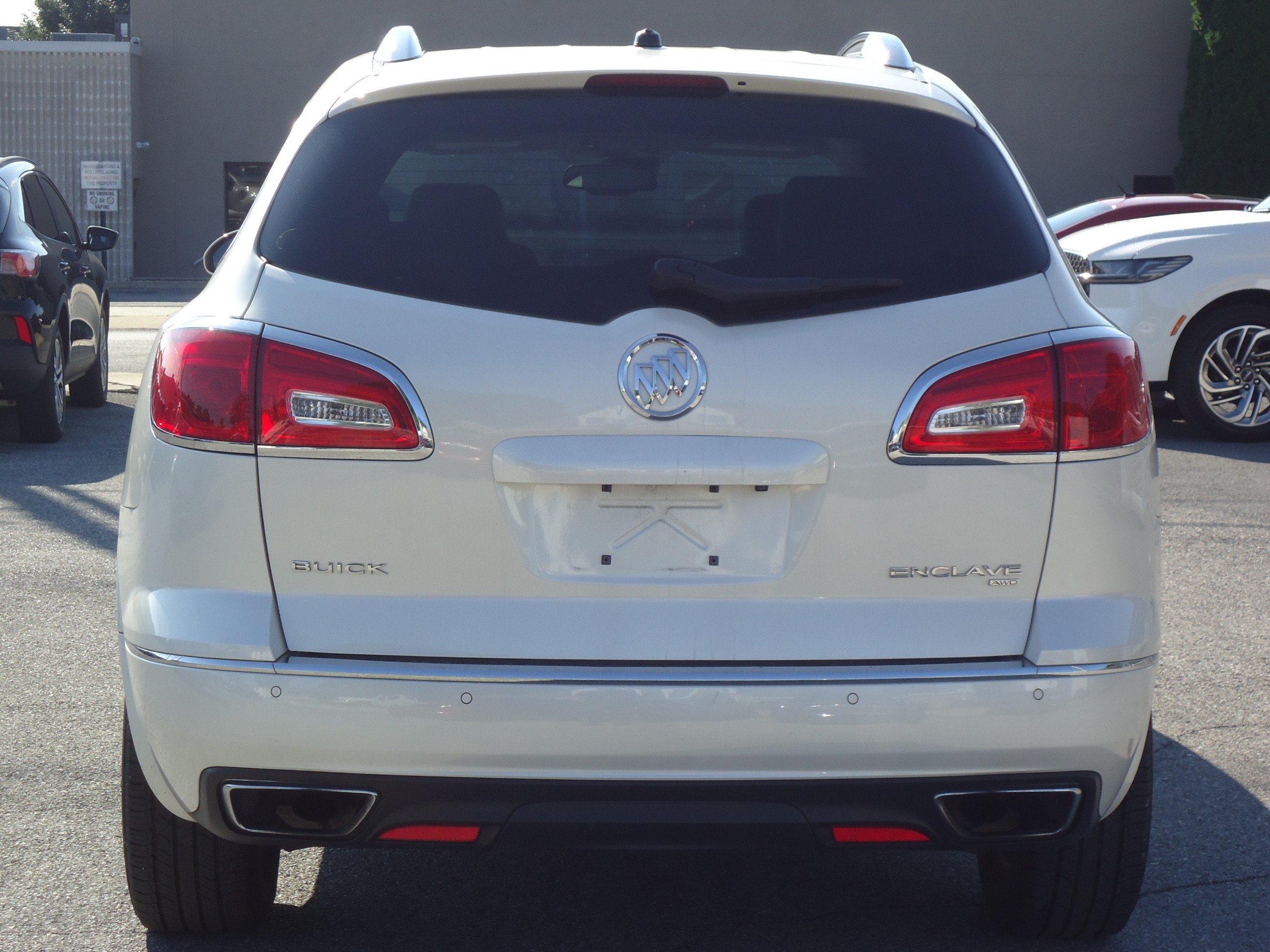 Used 2015 Buick Enclave Premium AWD/4WD image 4