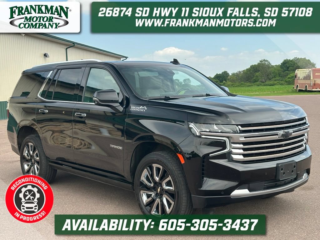 Used 2021 Chevrolet Tahoe High Country w/ Premium Package AWD/4WD image 1