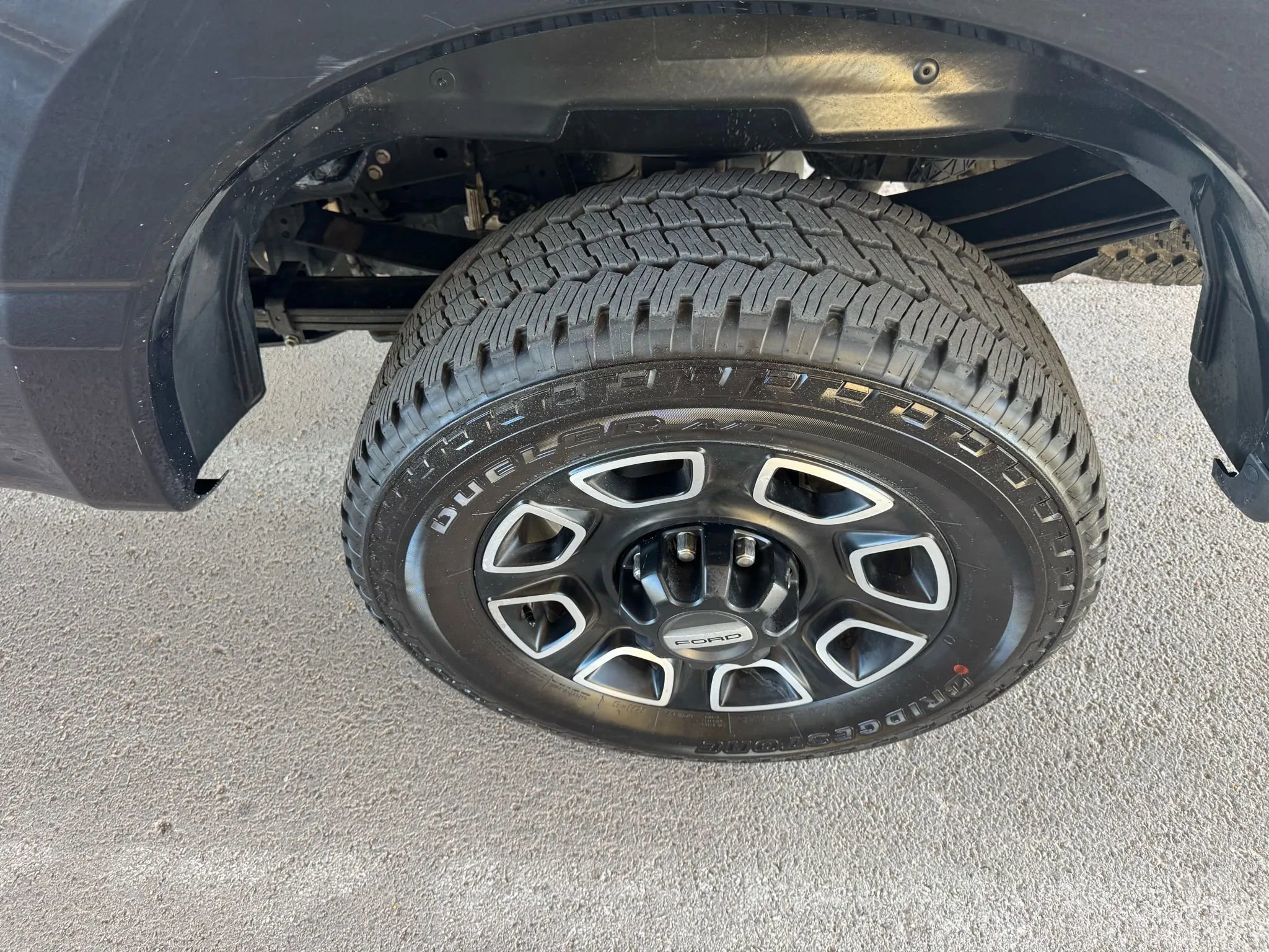 Used 2024 Ford F350 Platinum image 31