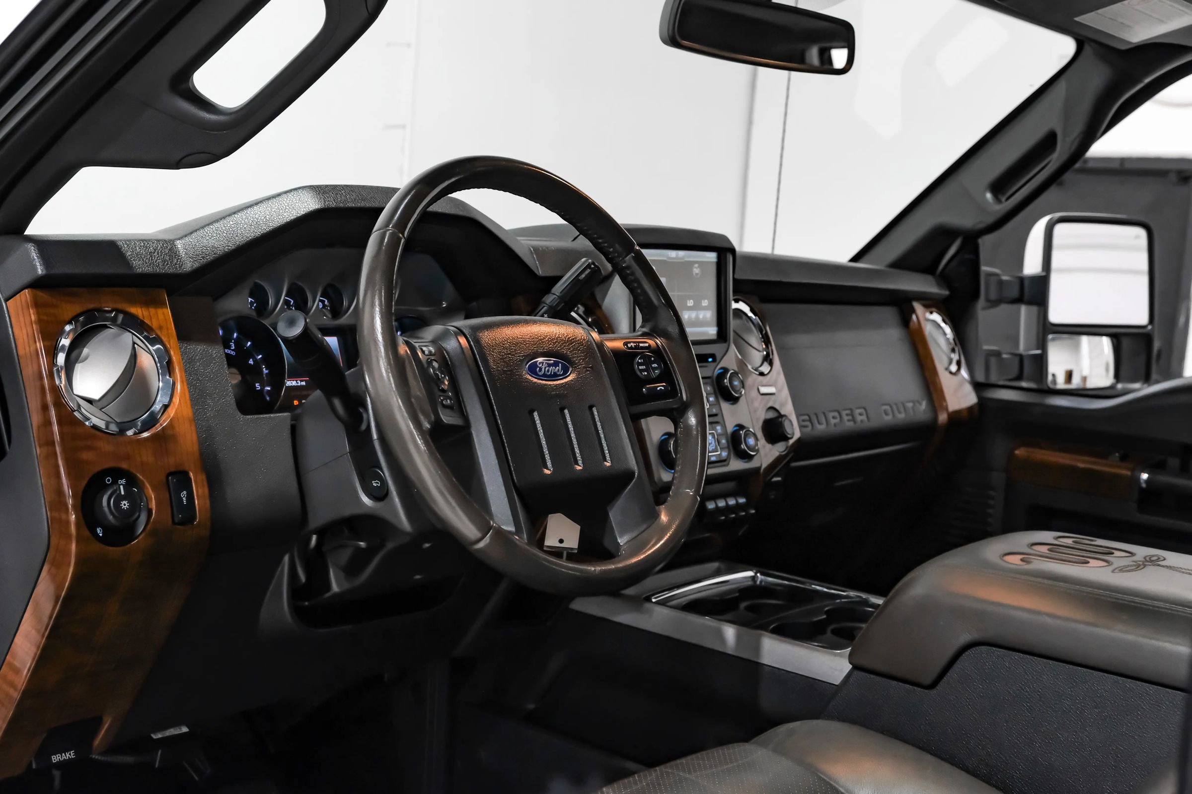 Used 2016 Ford F350 King Ranch w/ Snow Plow Prep Package image 19