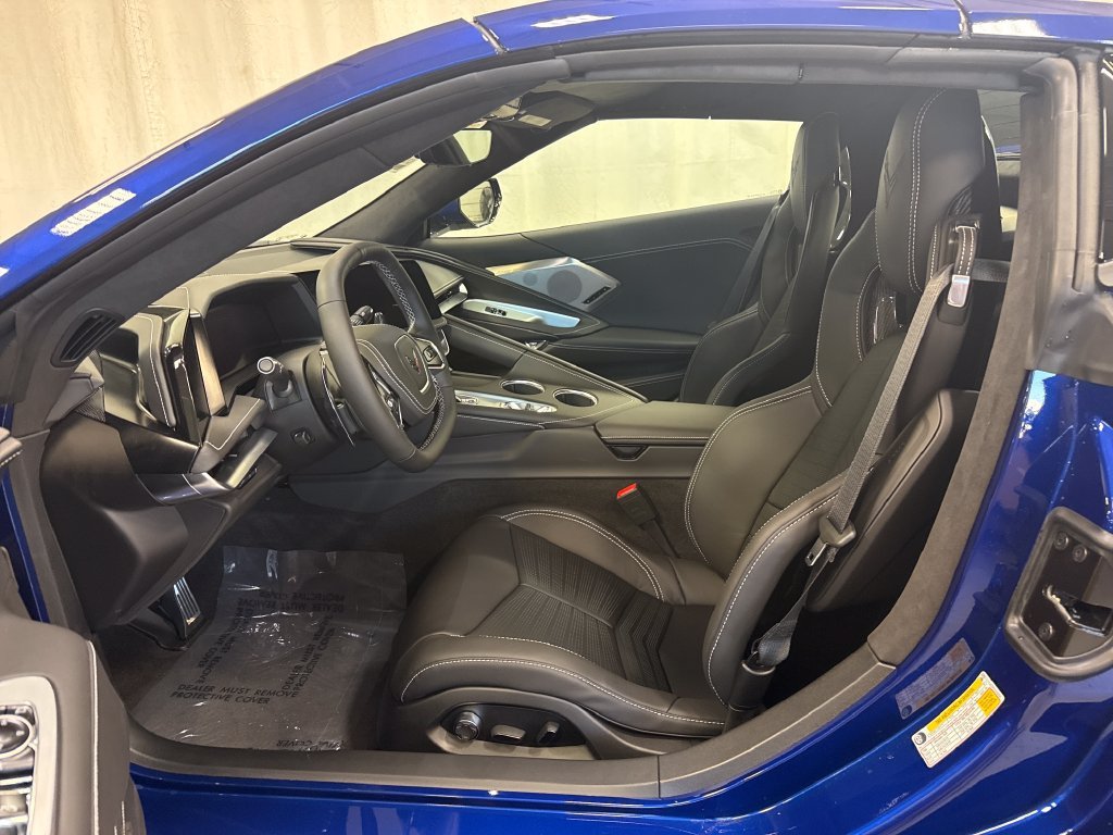 New 2027 Chevrolet Corvette Stingray Convertible w/ Z51 Performance Package RWD image 9