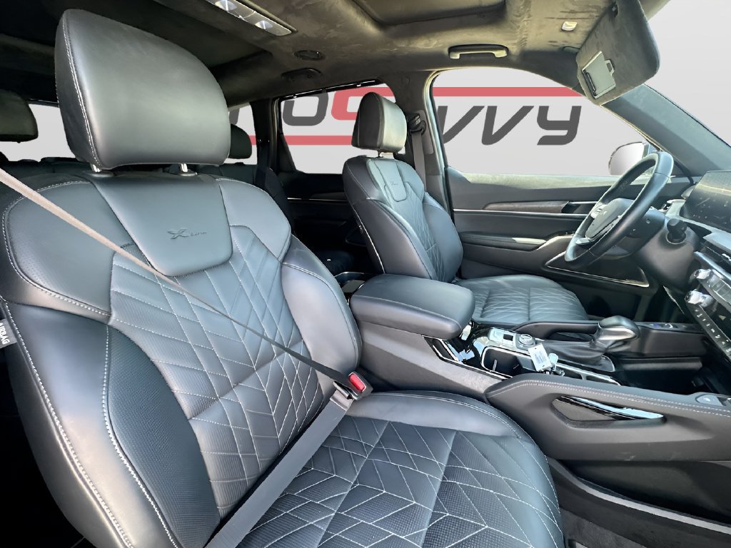Used 2025 Kia Telluride SX Prestige X-Line AWD/4WD image 32