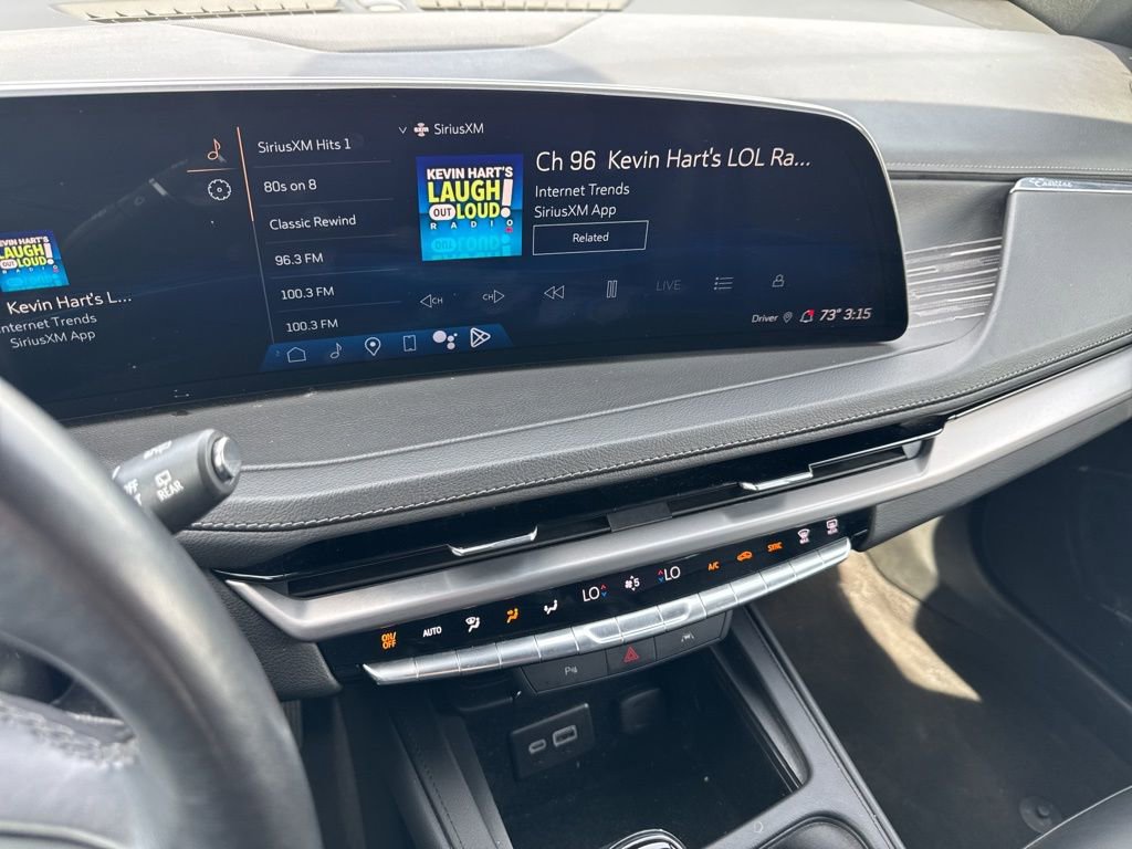 Used 2024 Cadillac XT4 Premium Luxury image 14