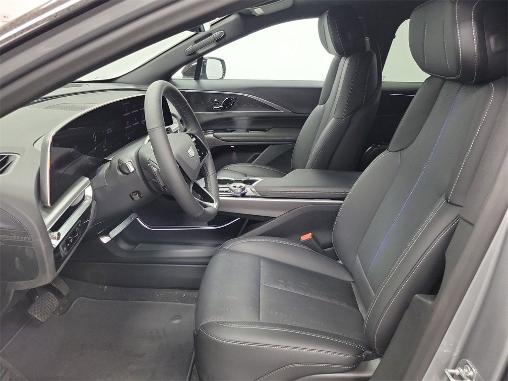 New 2025 Cadillac Lyriq Sport image 5