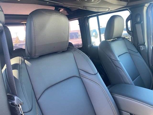 New 2025 Jeep Wrangler Unlimited Sahara AWD/4WD image 31