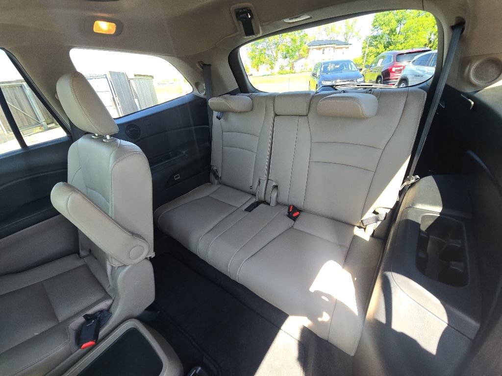Used 2020 Honda Pilot Elite image 30