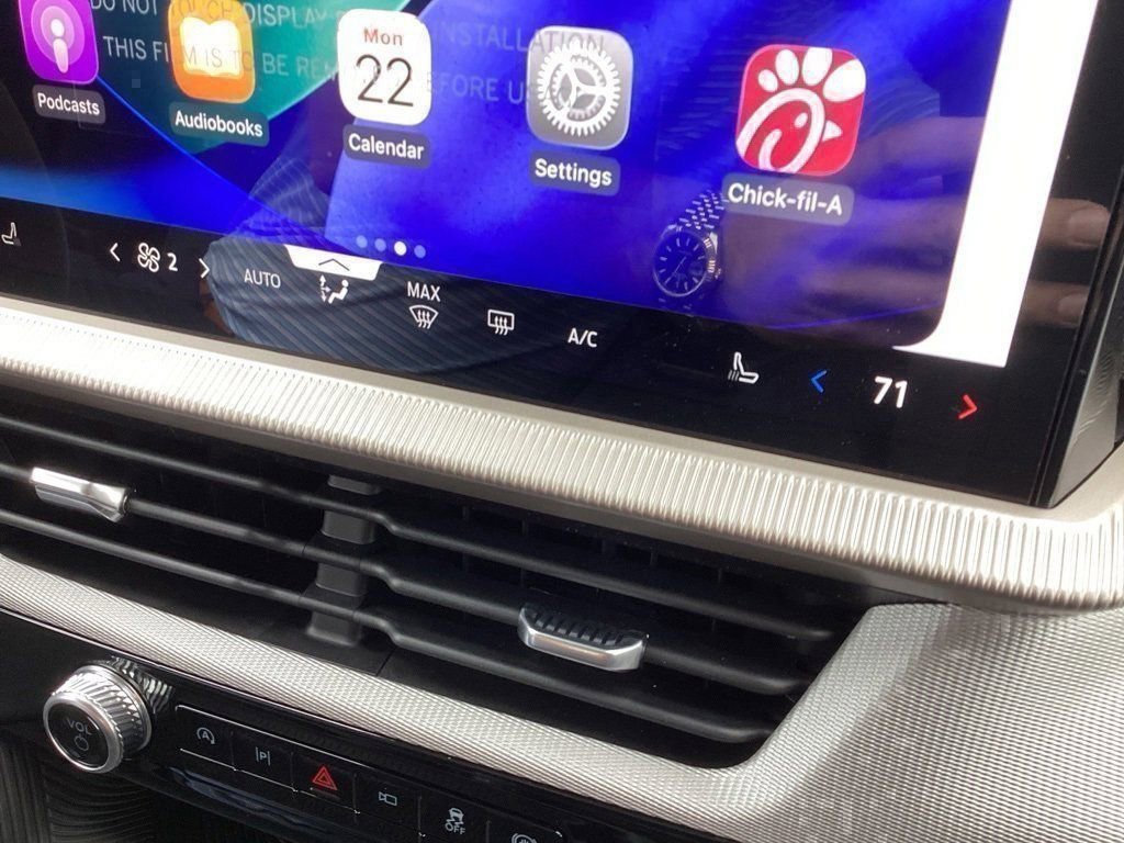 New 2026 Ford Explorer Active image 59