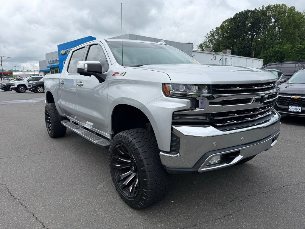 Used 2019 Chevrolet Silverado 1500 LTZ w/ LTZ Premium Package AWD/4WD image 22
