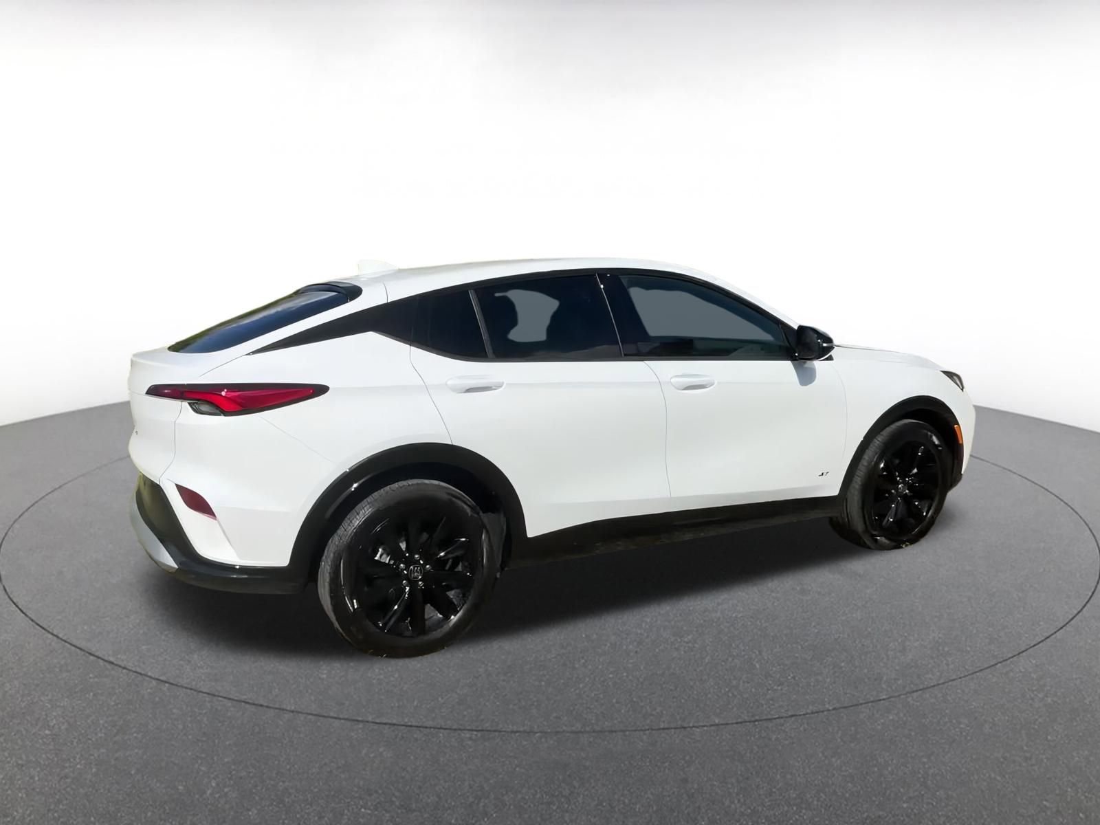 Used 2025 Buick Envista Sport Touring image 14