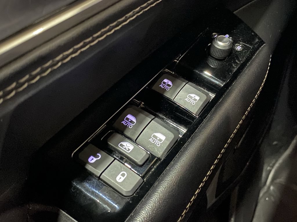 Used 2022 Jeep Wagoneer Series I w/ Premium Group I RWD image 9