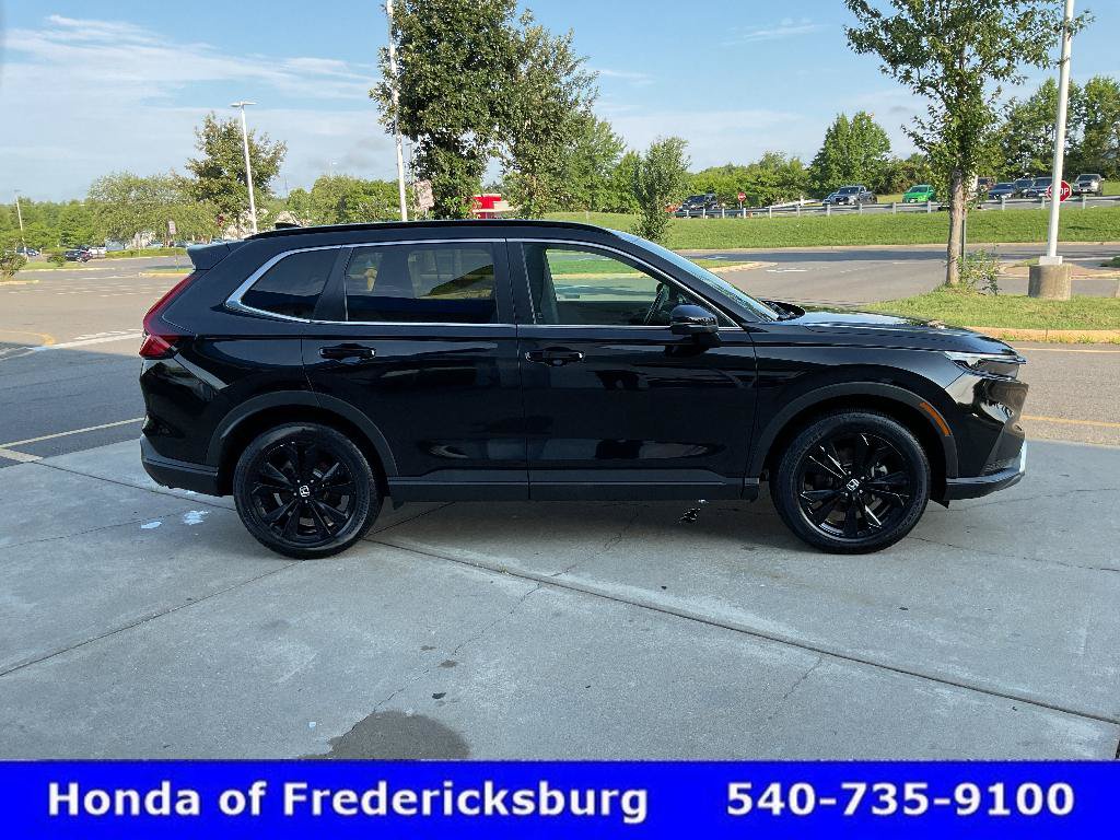 Used 2025 Honda CR-V Sport Touring image 6