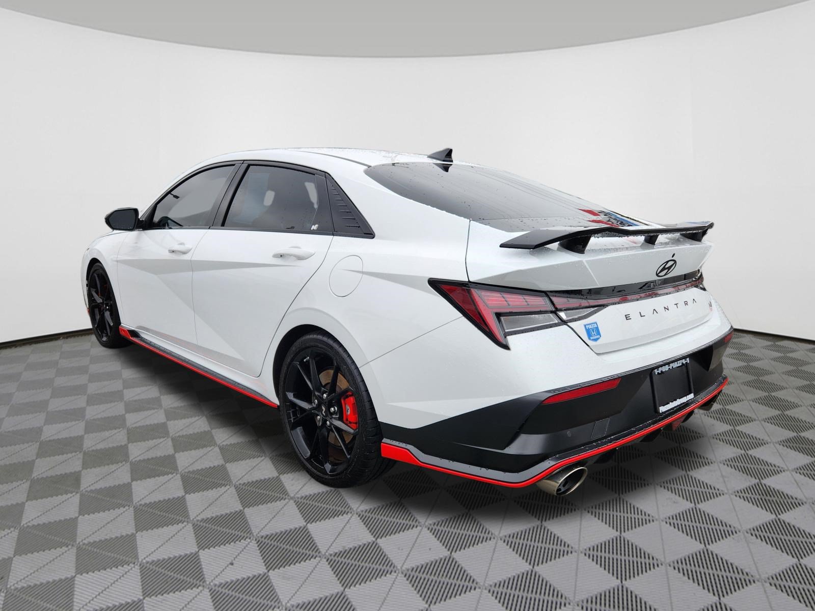Used 2025 Hyundai Elantra N FWD image 3
