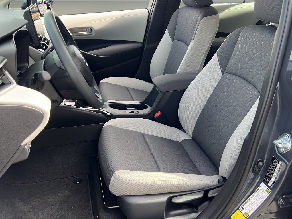 New 2027 Toyota Corolla LE w/ LE Premium Package FWD image 9