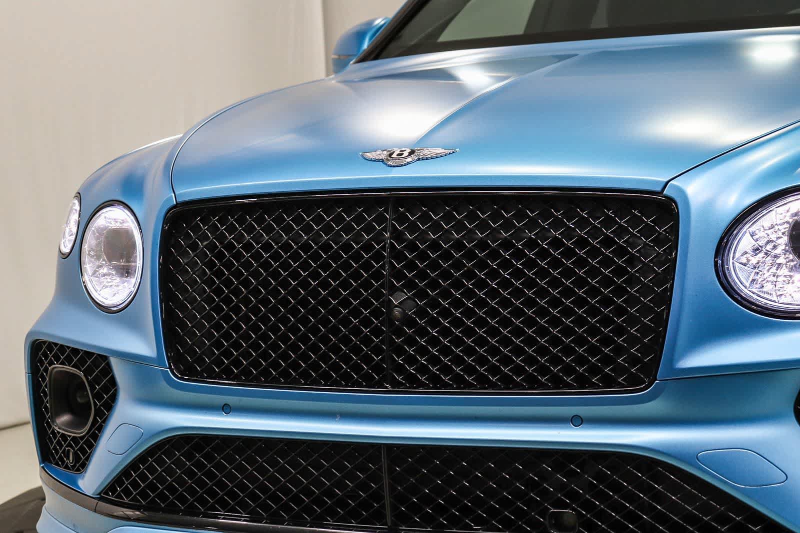 Used 2022 Bentley Bentayga Speed AWD/4WD image 8