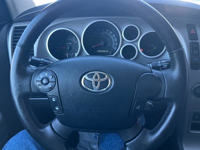 Used 2012 Toyota Sequoia SR5 w/ Premium Pkg image 16