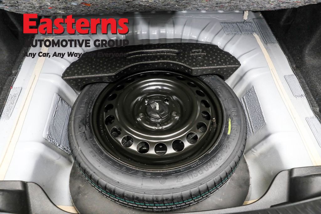 Used 2023 Chevrolet Malibu LT image 22