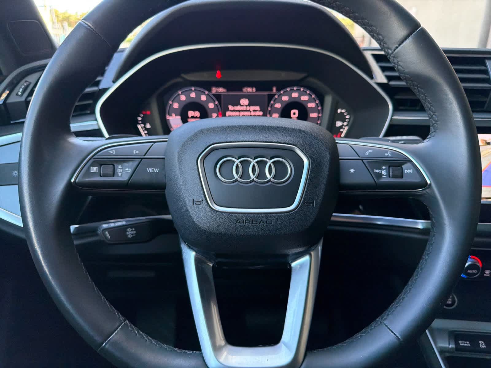 Used 2023 Audi Q3 2.0T Premium w/ Convenience Package AWD/4WD image 23