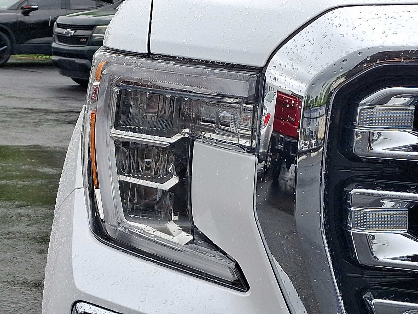 Used 2019 GMC Sierra 1500 SLT w/ SLT Premium Plus Package AWD/4WD image 9