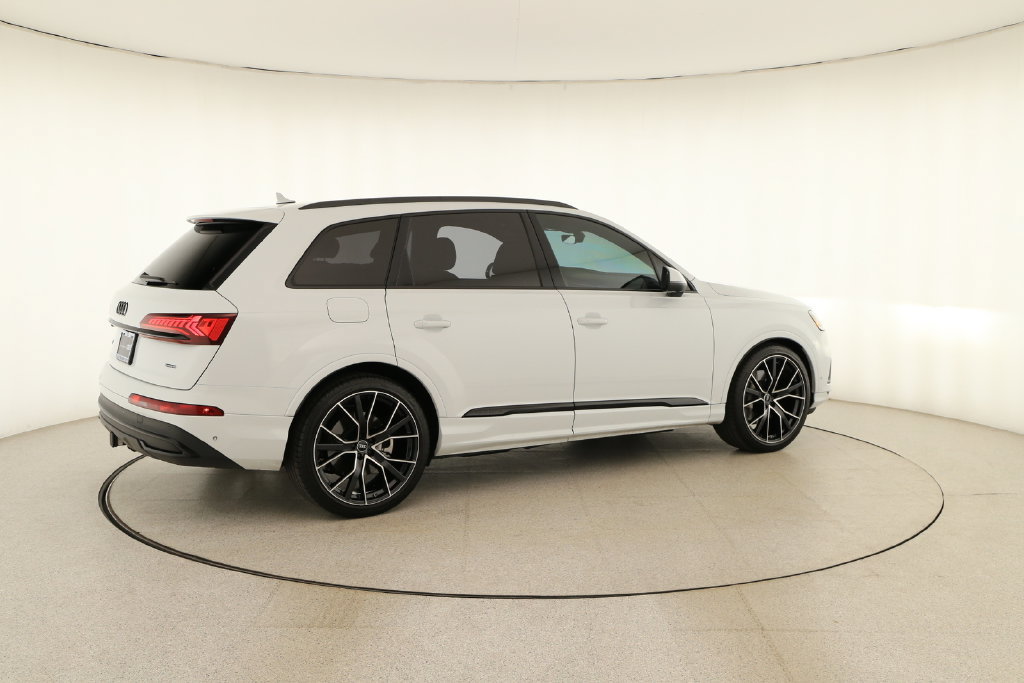 Used 2023 Audi Q7 3.0T Prestige w/ Prestige Package AWD/4WD image 7