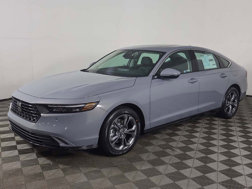 New 2025 Honda Accord EX-L image 3