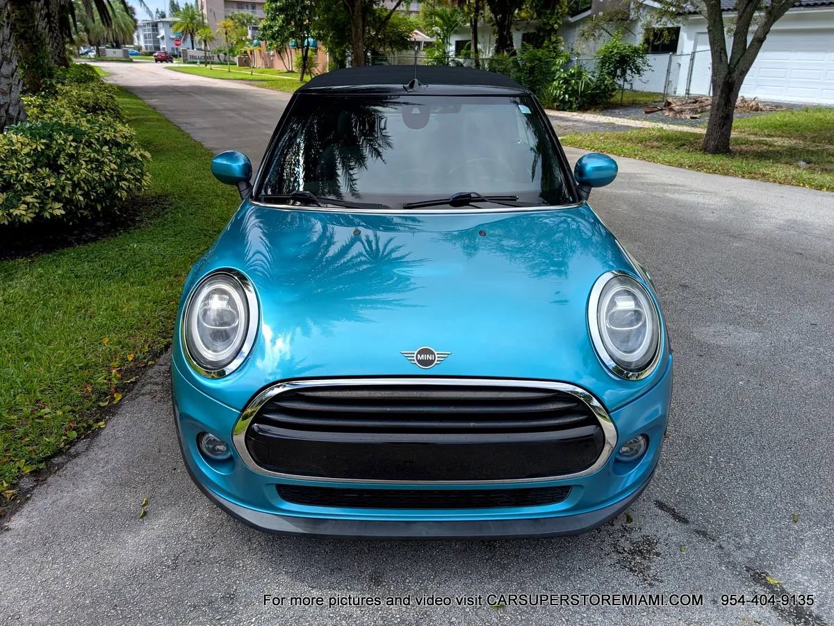 Used 2020 MINI Cooper Convertible image 32