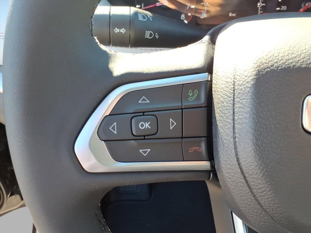 New 2026 Jeep Compass Limited image 25