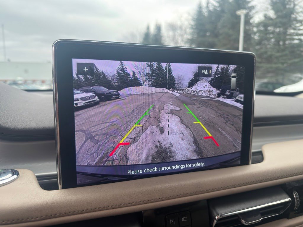 Used 2023 Lincoln Aviator AWD w/ Premium Package image 25