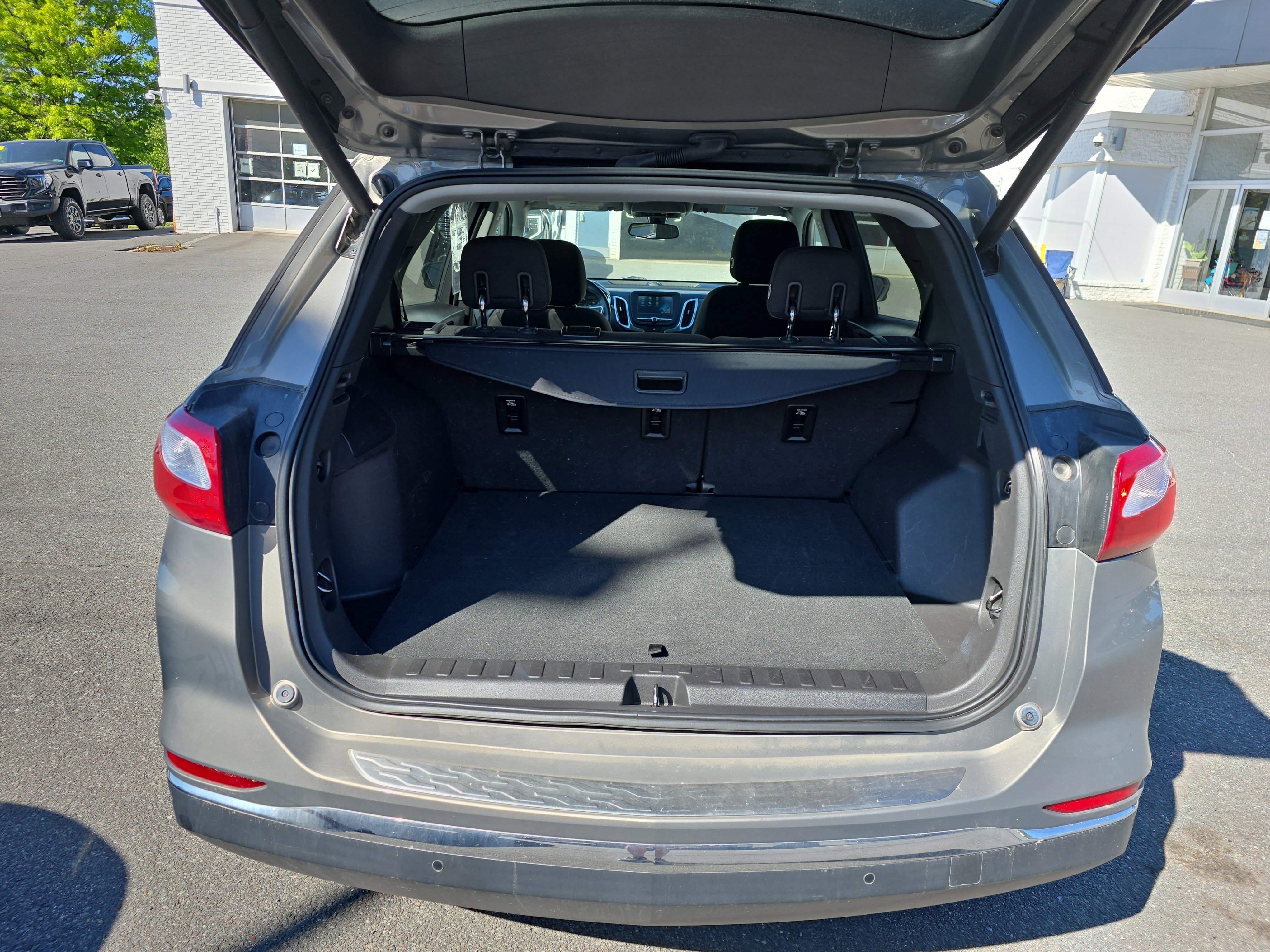Used 2018 Chevrolet Equinox LT AWD/4WD image 5
