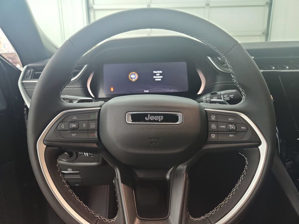 New 2026 Jeep Grand Cherokee L Laredo AWD/4WD image 21