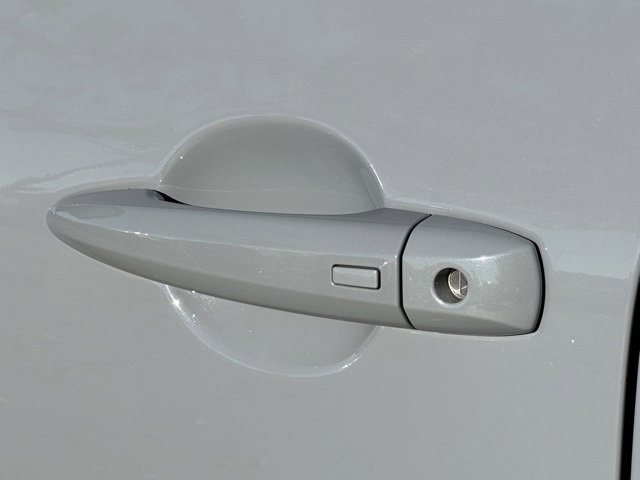 Certified 2022 Nissan Rogue Platinum w/ Head-Up Display Package image 13