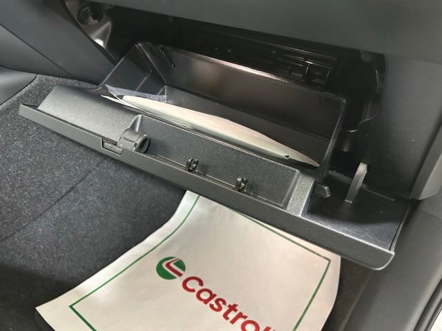 Used 2025 Volvo XC40 B5 Core AWD/4WD image 20