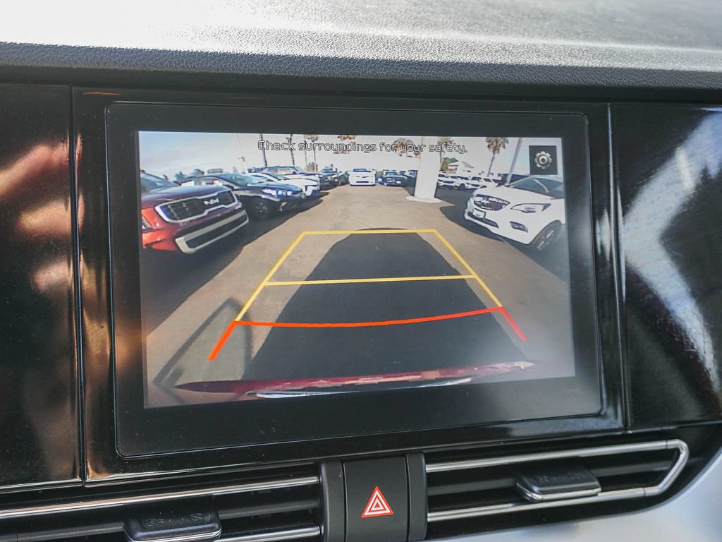 Used 2021 Kia Niro LX FWD image 24