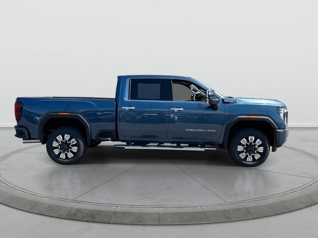 New 2026 GMC Sierra 2500 Denali w/ Denali Reserve Package AWD/4WD image 9