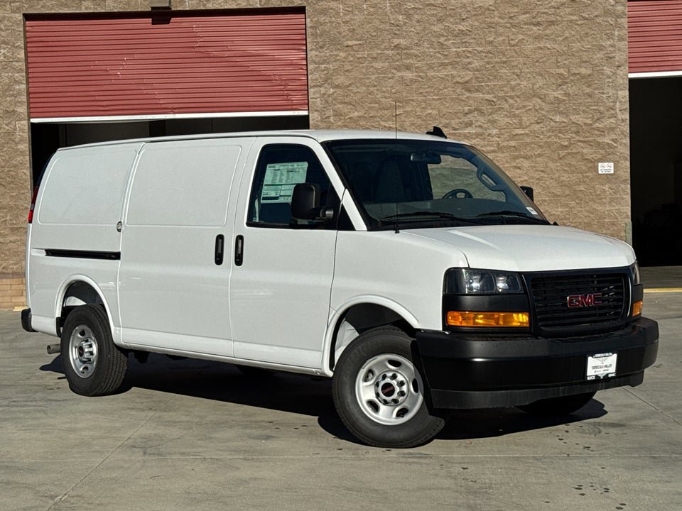 New 2025 GMC Savana 2500 w/ Driver Convenience Package RWD image 2