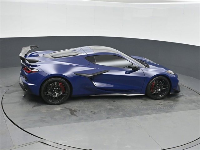 Used 2025 Chevrolet Corvette Z06 w/ Stealth Interior Trim Package image 31