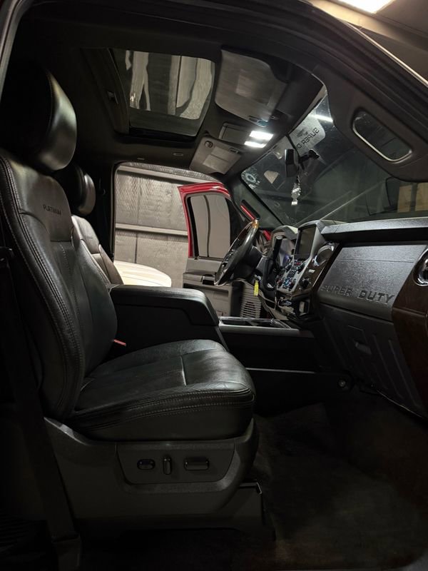 Used 2016 Ford F250 Platinum w/ FX4 Off-Road Package AWD/4WD image 14