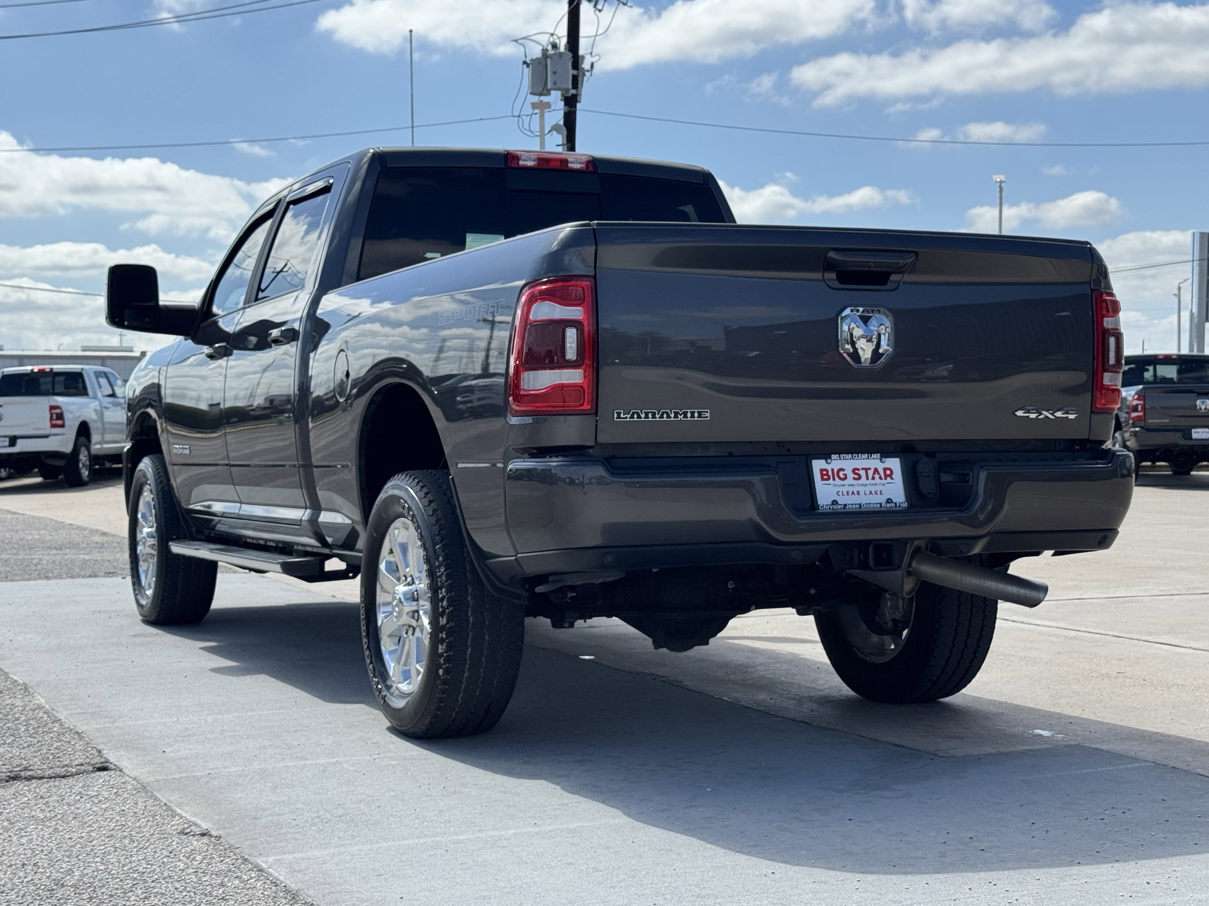 Used 2024 RAM 2500 Laramie w/ Sport Appearance Package image 8