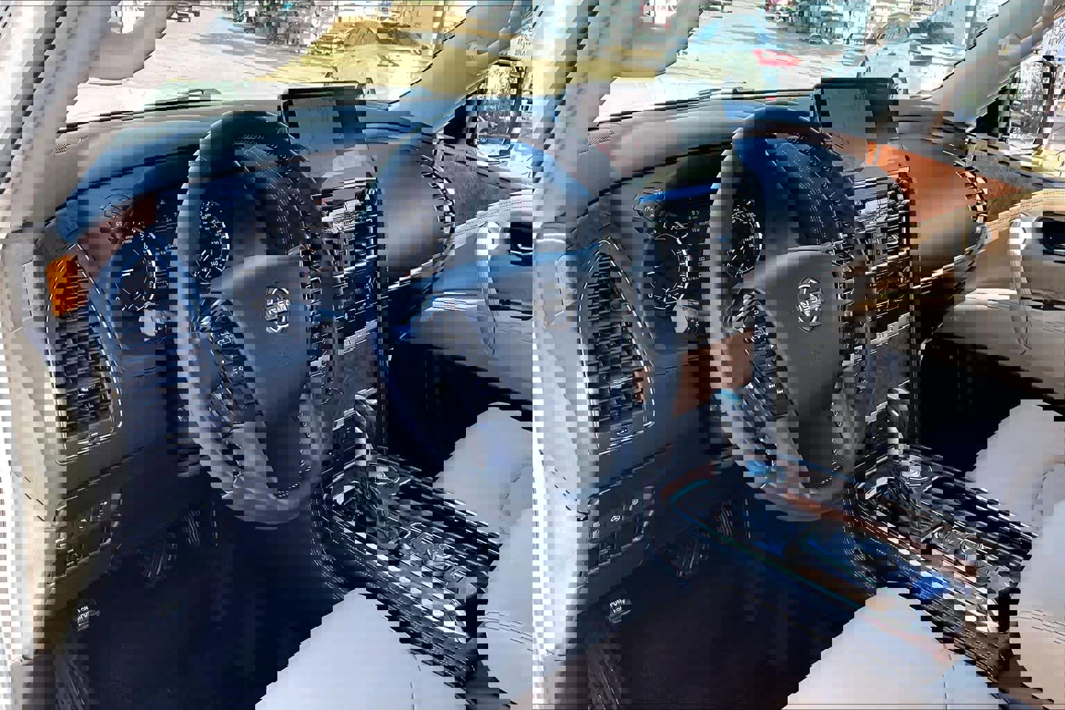 Used 2023 Nissan Armada SL w/ Cargo Package image 16