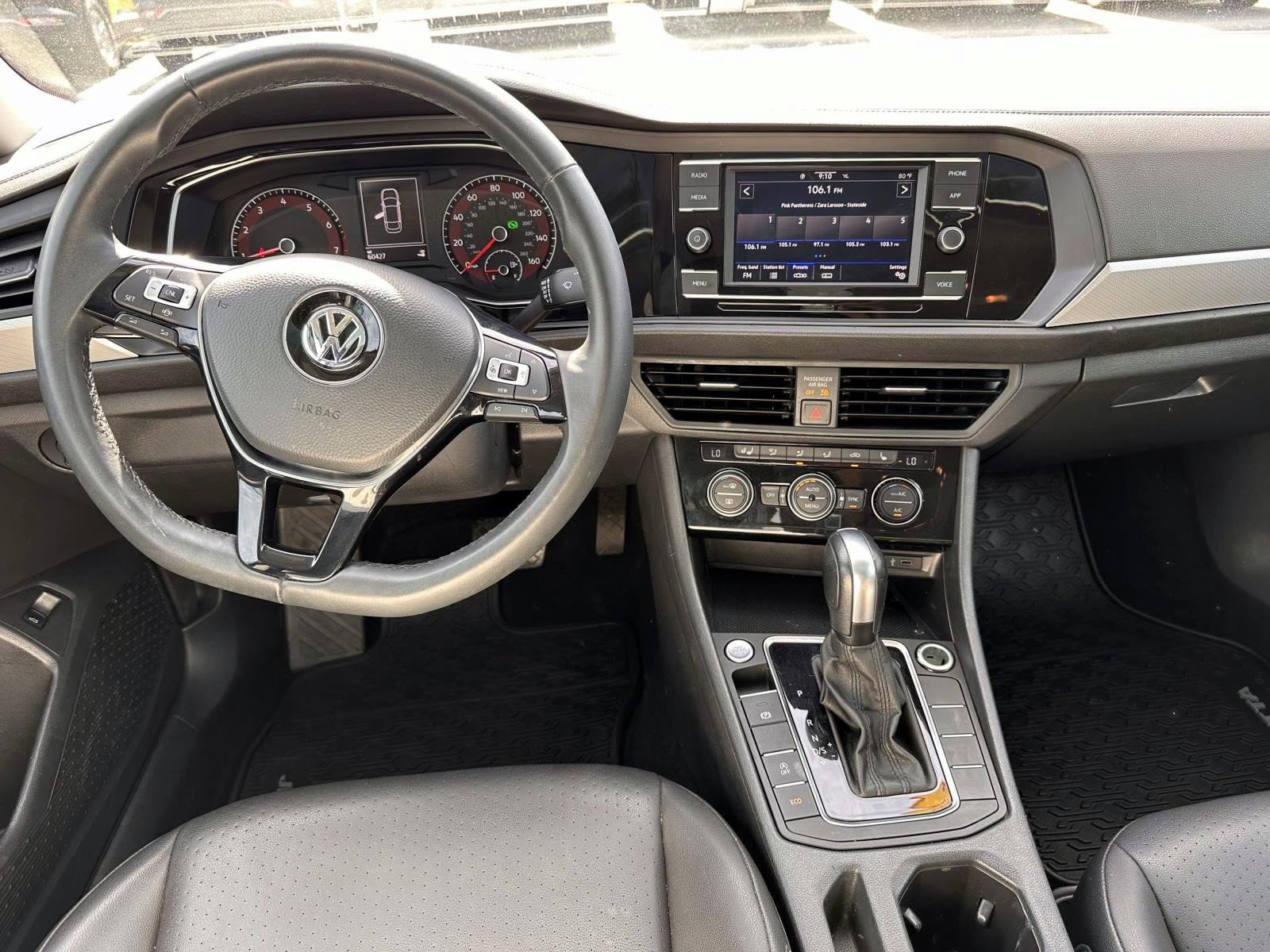 Used 2020 Volkswagen Jetta SE w/ SE Cold Weather Package FWD image 15