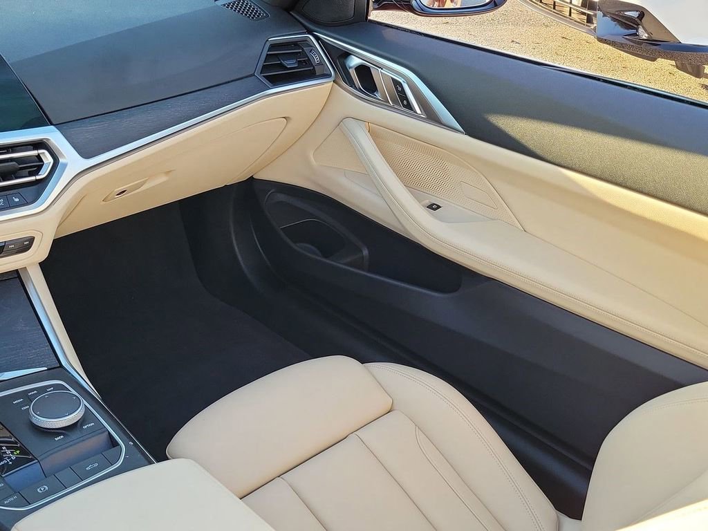 Used 2021 BMW 430i Convertible w/ Convenience Package (ZC2) image 23