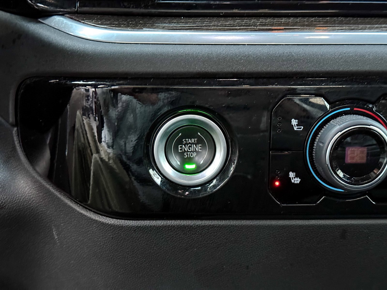 Used 2023 Chevrolet Silverado 1500 LT image 27