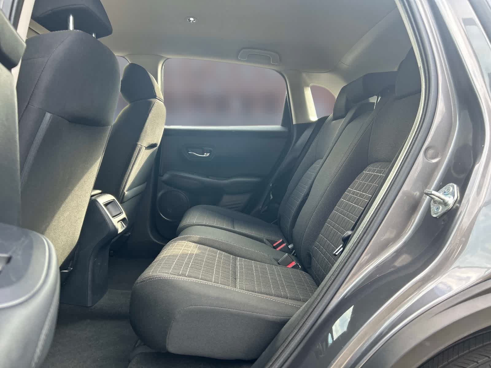 Used 2025 Honda HR-V LX image 20