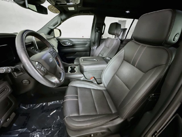 Used 2023 Chevrolet Suburban RST w/ Luxury Package AWD/4WD image 22
