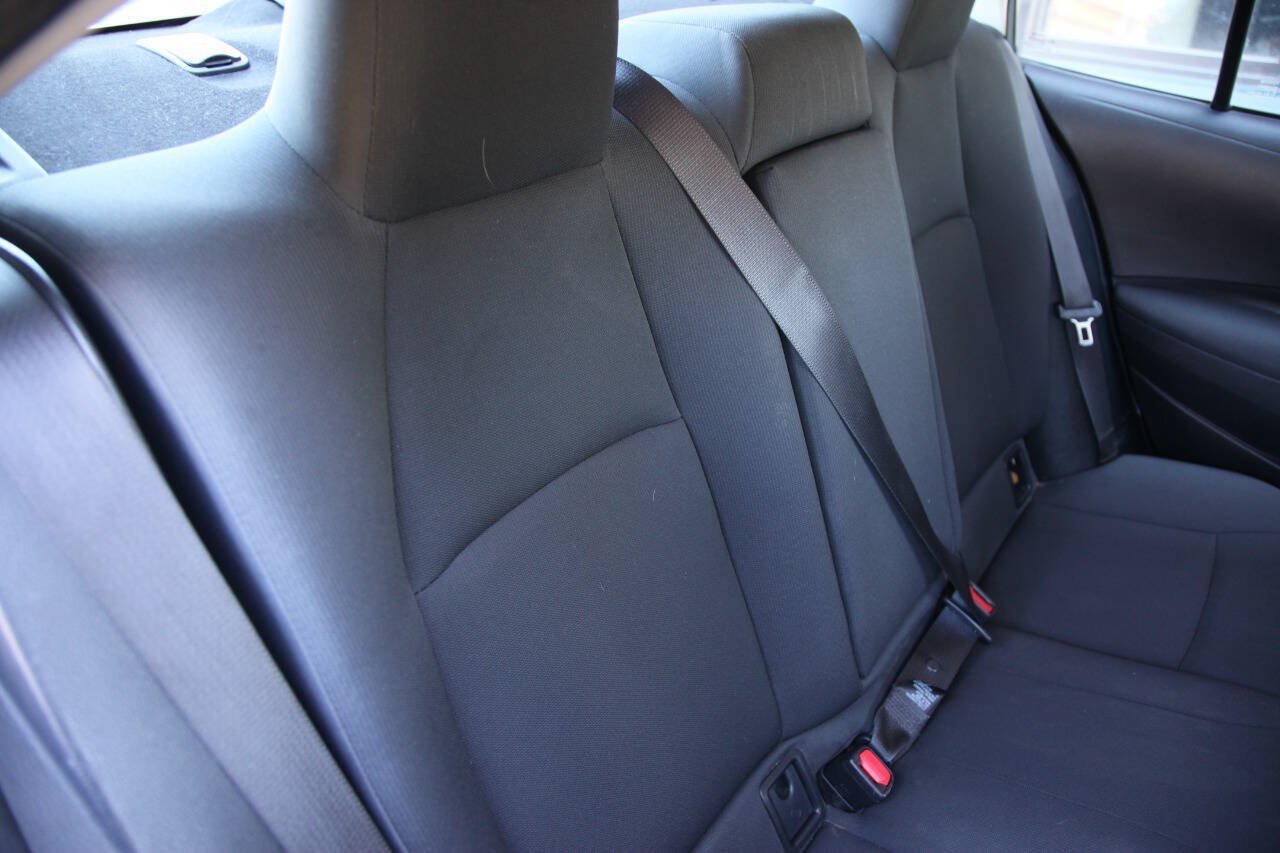 Used 2021 Toyota Corolla LE FWD image 46