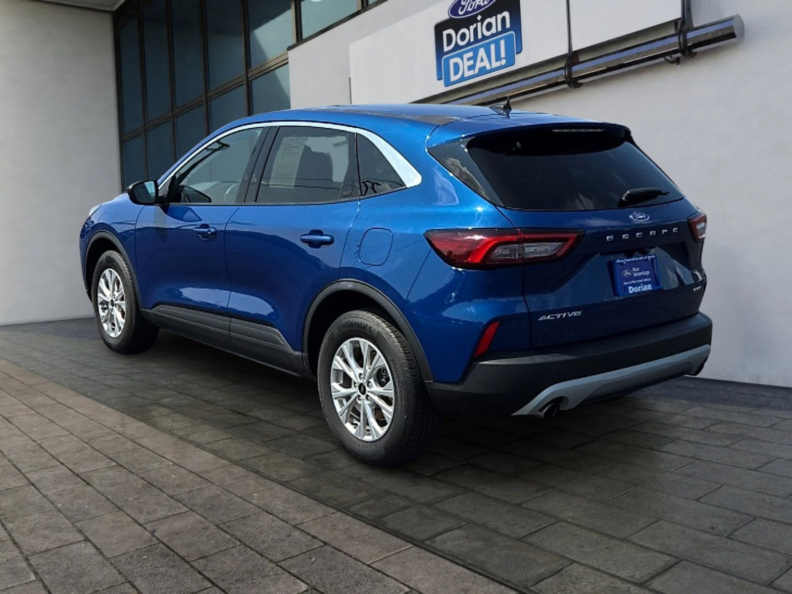 Certified 2023 Ford Escape Active AWD/4WD image 5