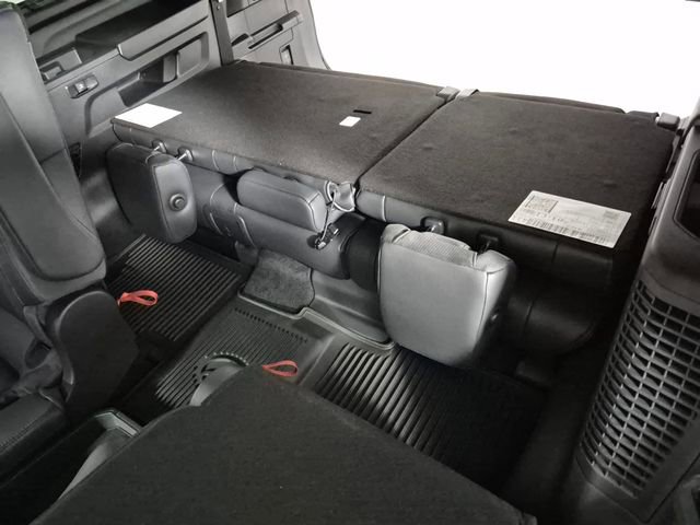 New 2026 Toyota Sequoia Platinum AWD/4WD image 27