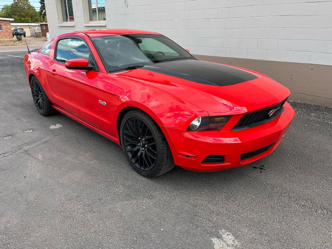 Used 2012 Ford Mustang GT RWD image 1