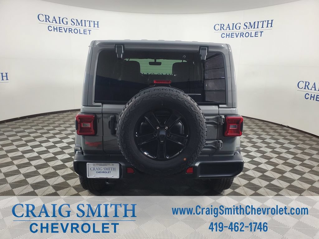 Used 2022 Jeep Wrangler Unlimited Sahara AWD/4WD image 4