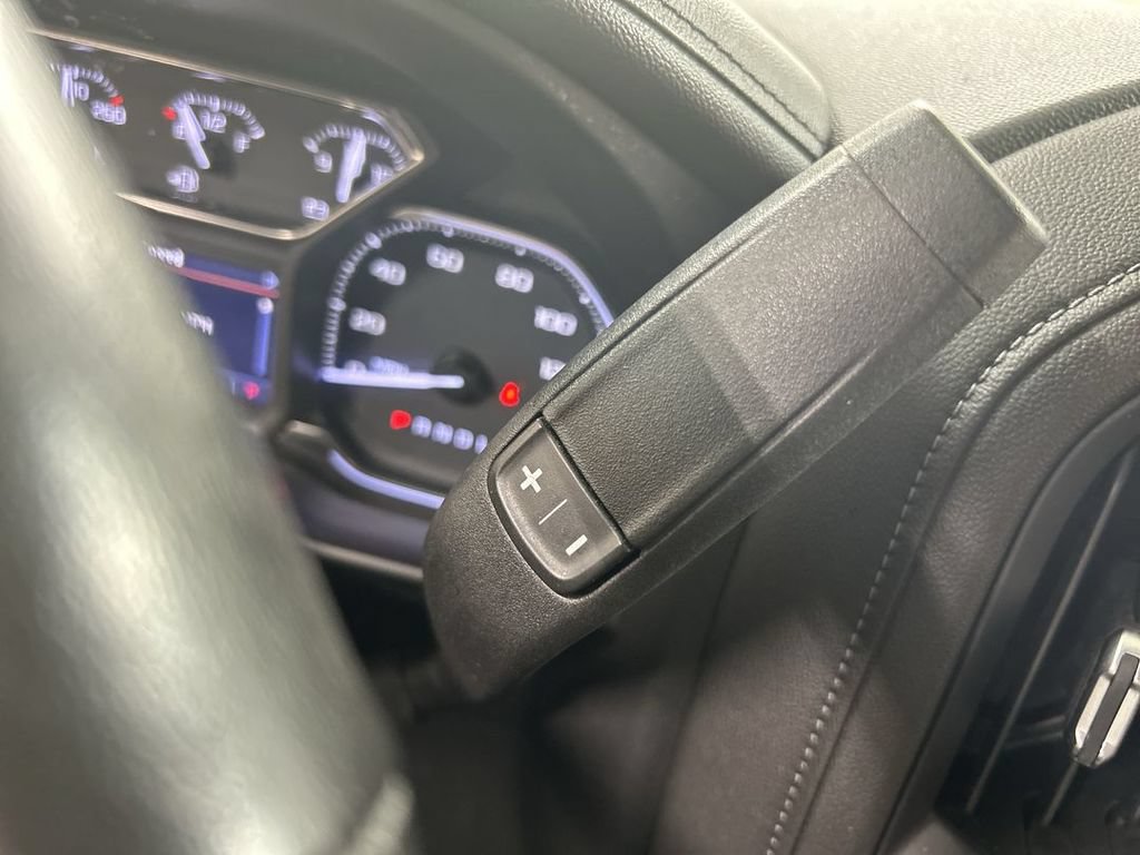 Used 2019 GMC Sierra 1500 SLT w/ SLT Premium Package AWD/4WD image 17